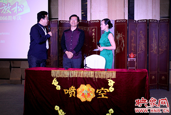 活動(dòng)現(xiàn)場(chǎng) 活動(dòng)現(xiàn)場(chǎng)