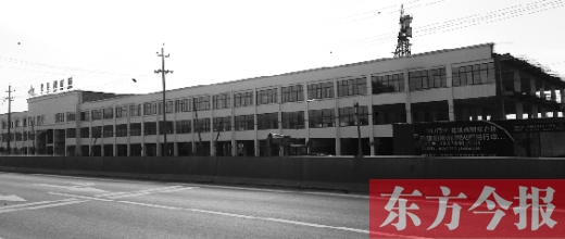 家居建材城已經(jīng)封頂，可耿莊村的安置房還未見(jiàn)蹤影。