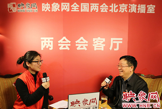 全國人大代表鄭永和做客映象網(wǎng)全國兩會北京直播室。