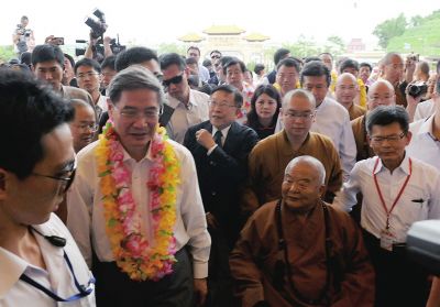 張志軍步入禮敬大廳。