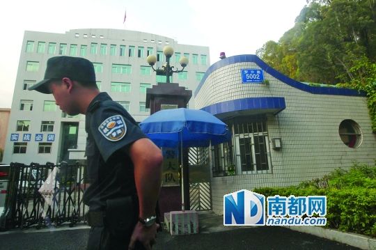 　中標(biāo)的美發(fā)公司注冊(cè)地點(diǎn)就在羅湖公安分局巡警大隊(duì)里面。