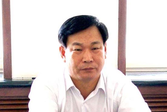 天津市燃?xì)饧瘓F(tuán)有限公司原黨委書記、董事長(zhǎng)金建平。東方IC 資料