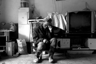 今年73歲的錢智遠說起女兒錢仁鳳不禁老淚縱橫。