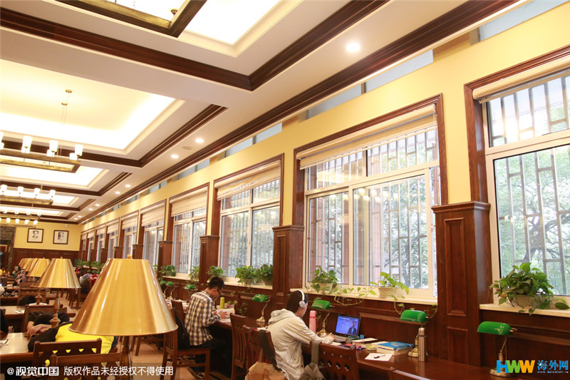 重慶大學(xué)改造翻新的“民國(guó)風(fēng)圖書館”走紅網(wǎng)絡(luò)，引得無數(shù)網(wǎng)友點(diǎn)贊
