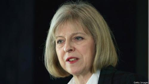 特雷莎·梅有關(guān)海外留學(xué)生的移民政策遭到猛烈批評(píng)。