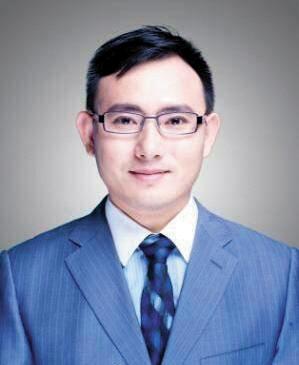 “千萬律師”當(dāng)法官：錢賺到一定程度沒太大意義