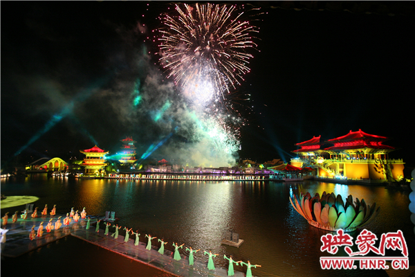 中國(guó)旅游日 《大宋·東京夢(mèng)華》半價(jià)惠民