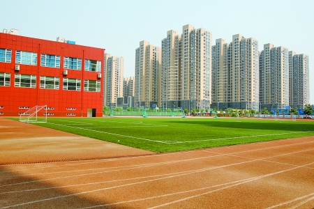 鄭州熱點(diǎn)學(xué)校周圍二手房大幅提價 高達(dá)1.5萬/平米