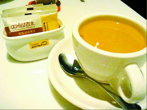 奶茶喝著沒(méi)奶味 街頭奶茶其實(shí)不含奶?！