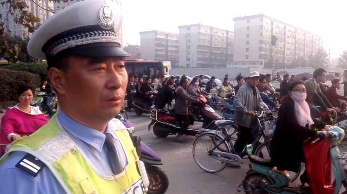 上班表情：1逗2羞3怕 你是哪個(gè)？