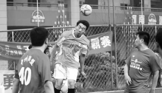 鄭州經(jīng)開正和隊(duì)?wèi){借這場2∶0小勝中州聯(lián)盟隊(duì)，連勝晉級16強(qiáng)