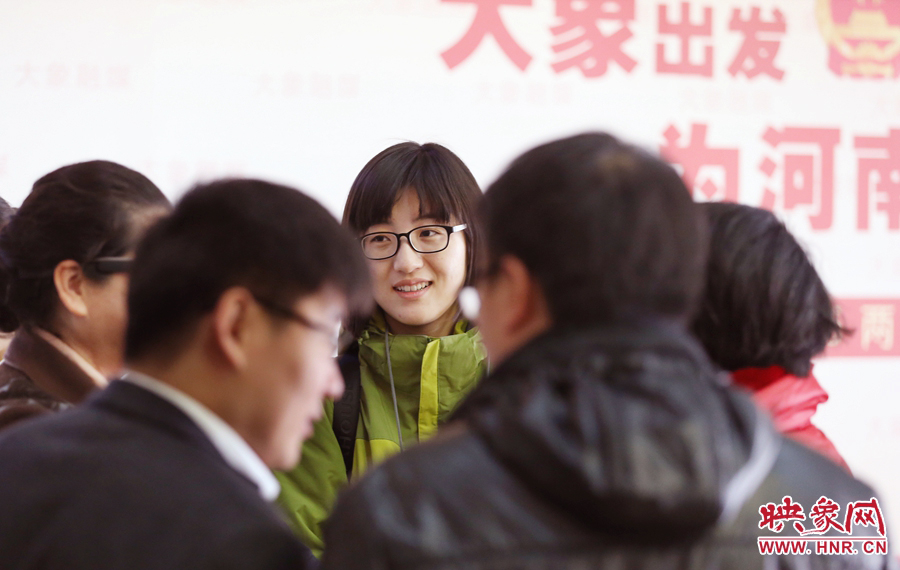 做講解員的樂天。