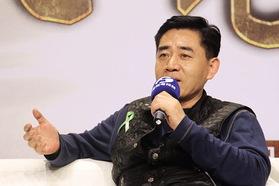 陳寶國：我感覺和河南很有緣分，和河南的觀眾也有親切感