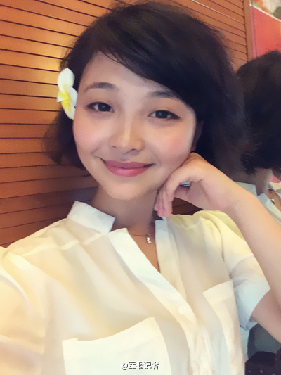 90后藝術(shù)生川妹子開軍艦闖大洋